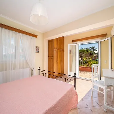 Artemis Superb 2 Bedroom 700 M Away From The Minia