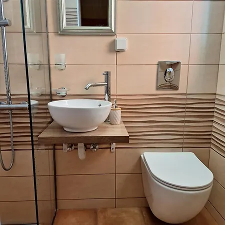 Artemis Superb 2 Bedroom 700 M Away From The شقة *