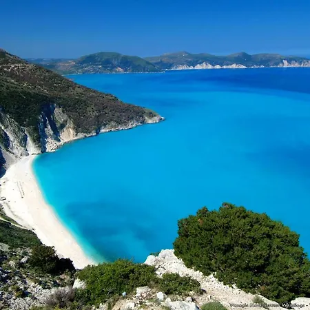 Artemis Superb 2 Bedroom 700 M Away From The *