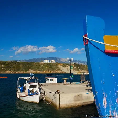 Artemis Superb 2 Bedroom 700 M Away From The * Μηνιά