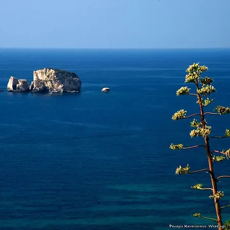 Artemis Superb 2 Bedroom 700 M Away From The Minia