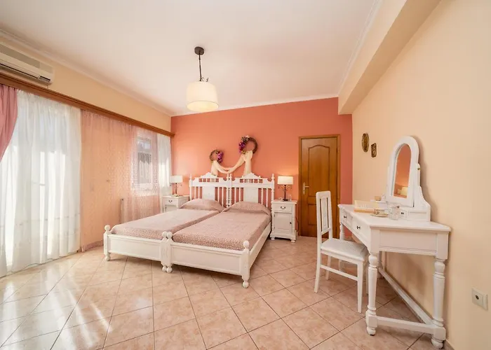 Artemis Superb 2 Bedroom 700 M Away From The Apartment *