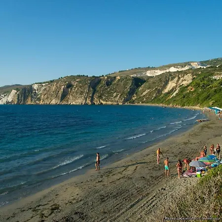 Apartament Artemis Superb 2 Bedroom 700 M Away From The Minia
